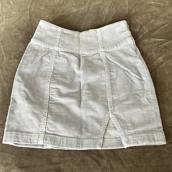 0/24W, So, Front Slit Mini Skirt - Picture 1 of 3